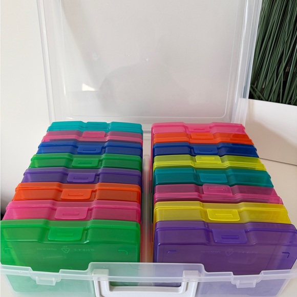 Multi-Color Storage Organizer with Handle - Picture 2 of 3